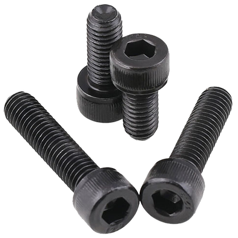 Болт с внутренним шестигранником ISO 4762