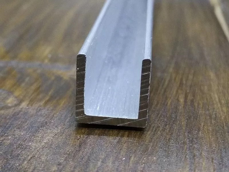 Алюминиевый профиль